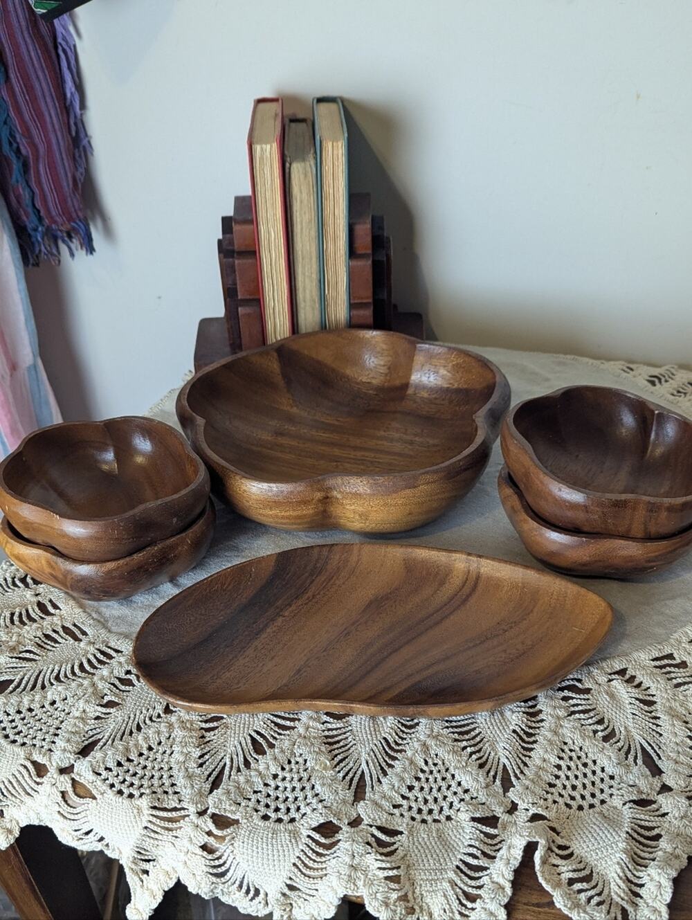 Vintage Monkey Pod Wood Serving Set 6 Pc Hand Carved Bowls + Platter